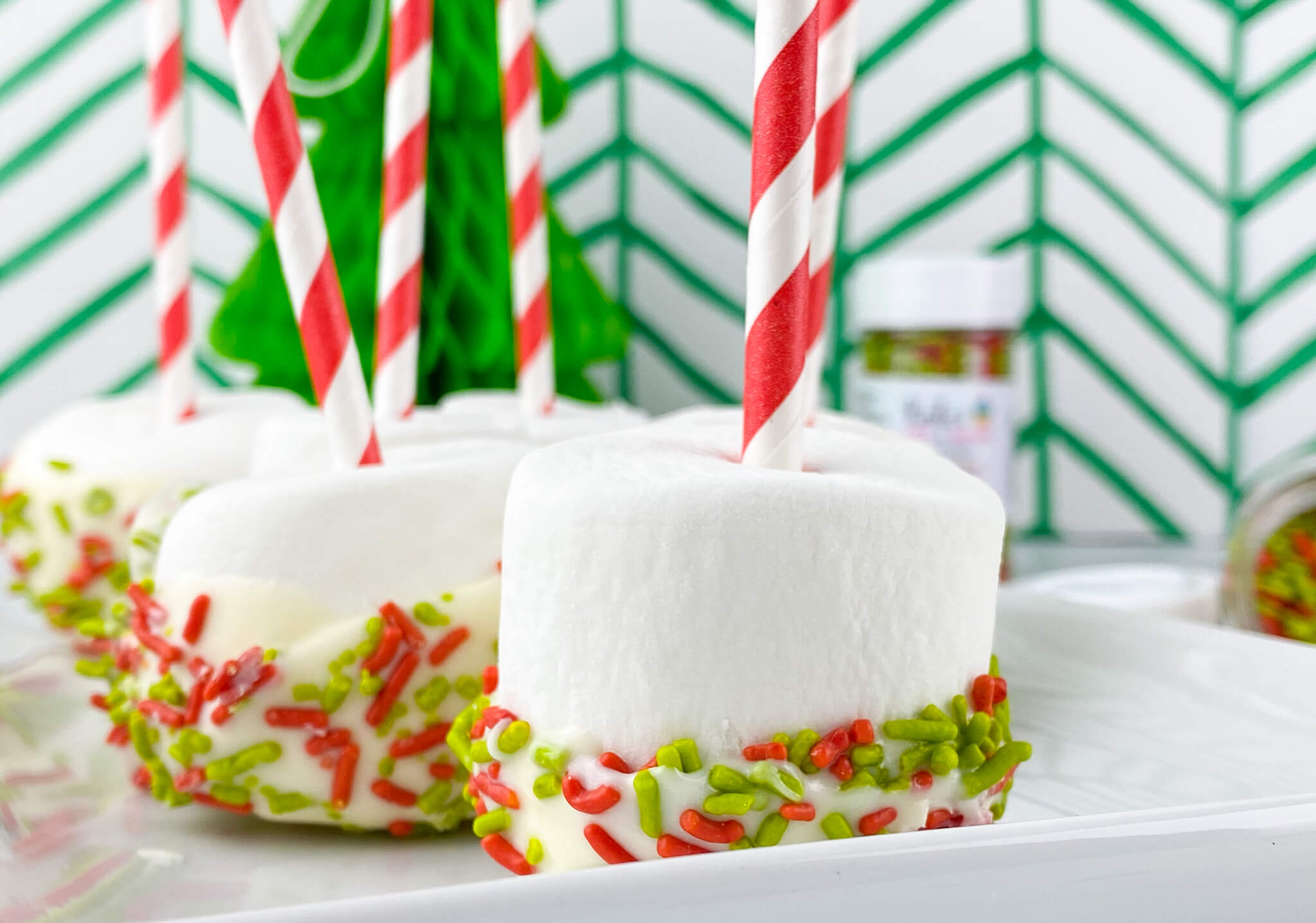 Kate's Safe & Sweet - Sprinkle Marshmallow Pop (Christmas)